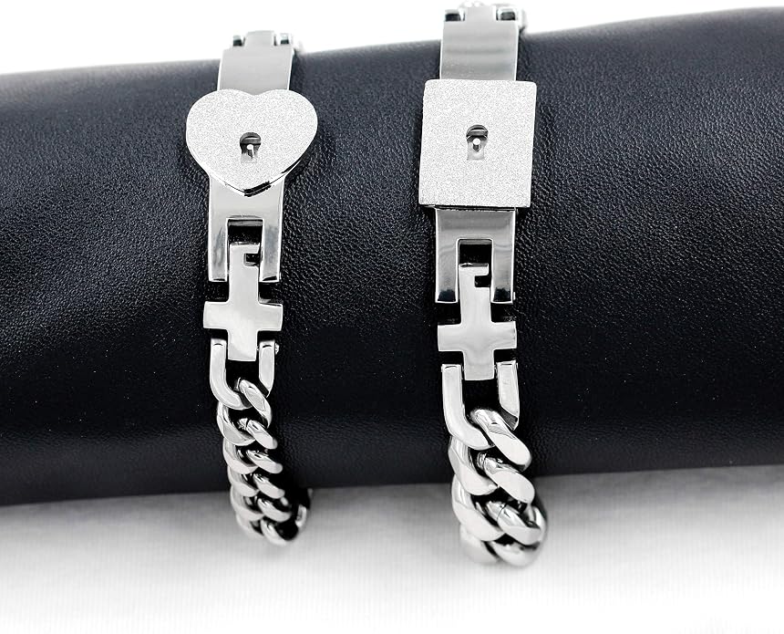 OddHub - Couples Heart Lock Bracelet